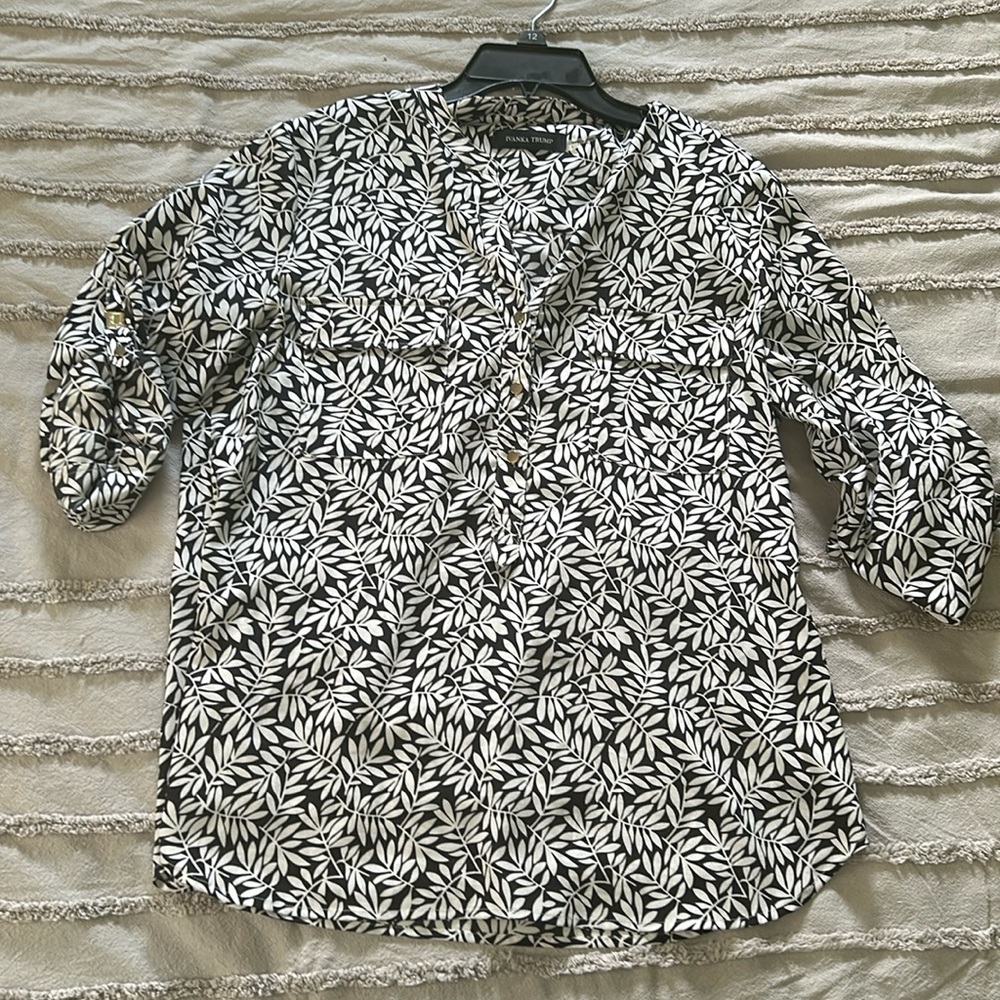 NWOT Ivanka Trump Blouse